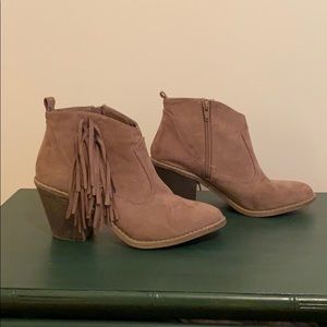 Faded Glory taupe faux suede ankle booties